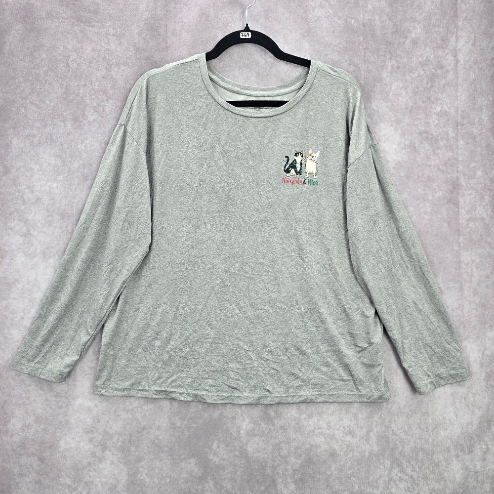 Gray Christmas‎ Dog Cat Holiday Festival Relaxed Naughty Nice Print Top Medium
